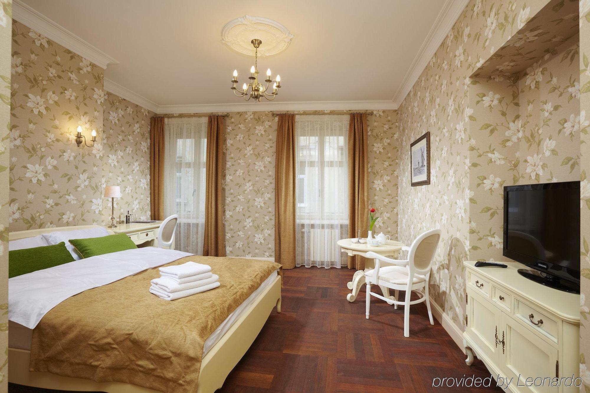 Vintage Boutique 4* Lviv
